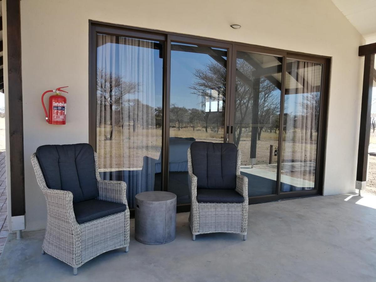 Khan River Lodge Wilhelmstal Bagian luar foto