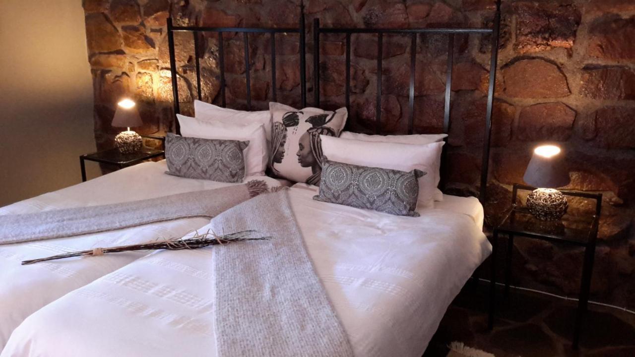 Khan River Lodge Wilhelmstal Bagian luar foto