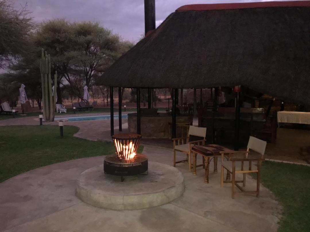Khan River Lodge Wilhelmstal Bagian luar foto