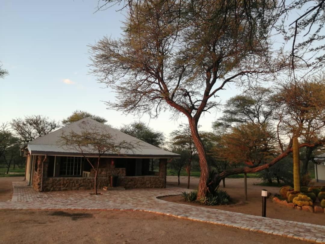 Khan River Lodge Wilhelmstal Bagian luar foto
